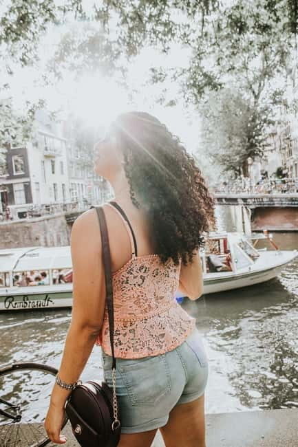 Amsterdam: Particular Photo Session - Who Should Consider This?