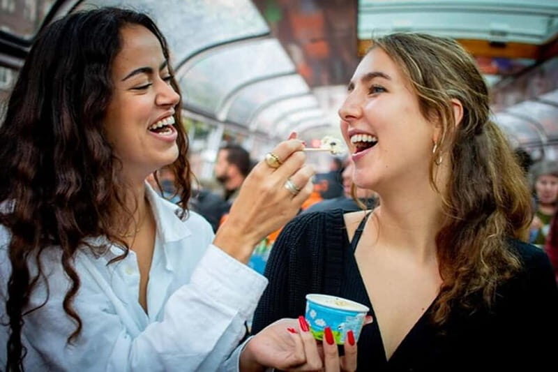 Amsterdam: Pizza Cruise with New York Pizza & Drinks - FAQ