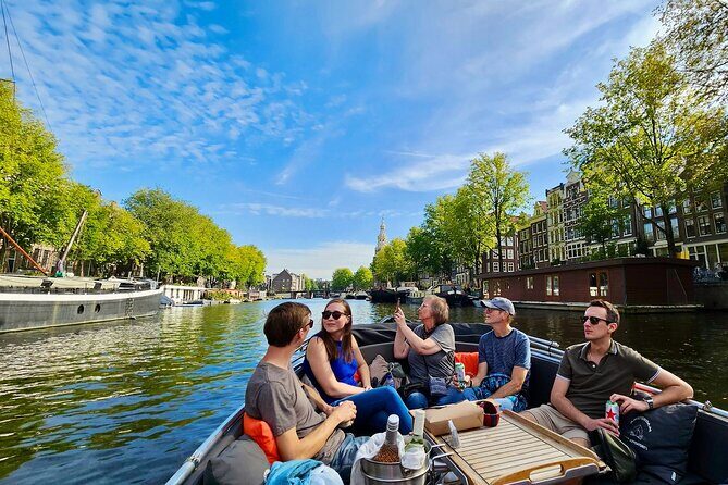 Amsterdam Private Canal Cruise  90 Minutes through the Old City - FAQs