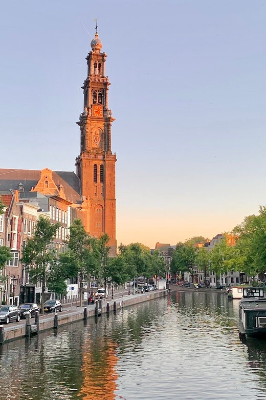 Amsterdam: Private Canal Cruise in German + Unlimited Drinks - Key Points