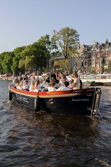 Amsterdam: Private City Canal Cruise - Key Points