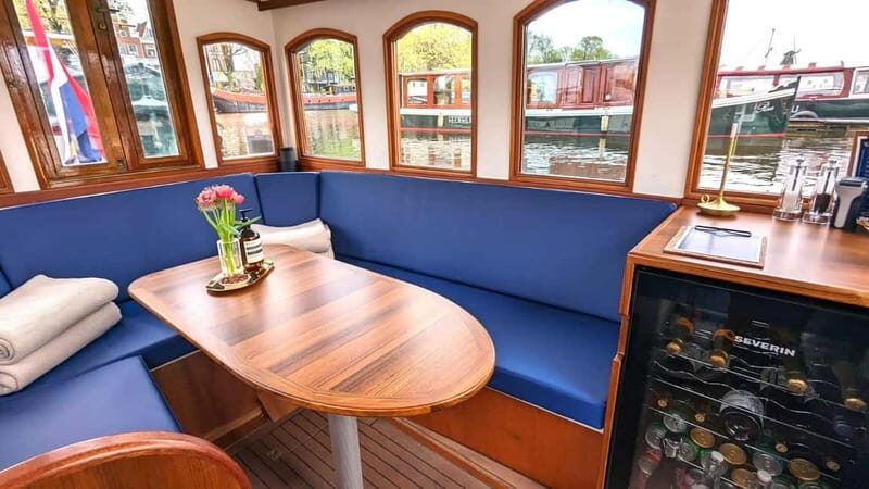Amsterdam: Private Dinner Cruise on a Luxury Saloon Boat - Practical Details and Tips