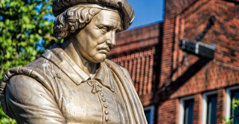 Amsterdam: Private Rembrandt Walking Tour & Optional Museums - Frequently Asked Questions