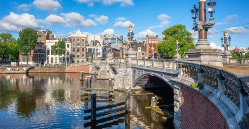 Amsterdam: Private Rijksmuseum Tour with Optional Pickup - Exploring the Rijksmuseum in Depth