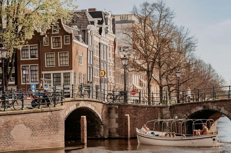 Amsterdam: Private Romantic Canal Cruise w. Prosecco/Snacks - Practical Tips for Your Experience