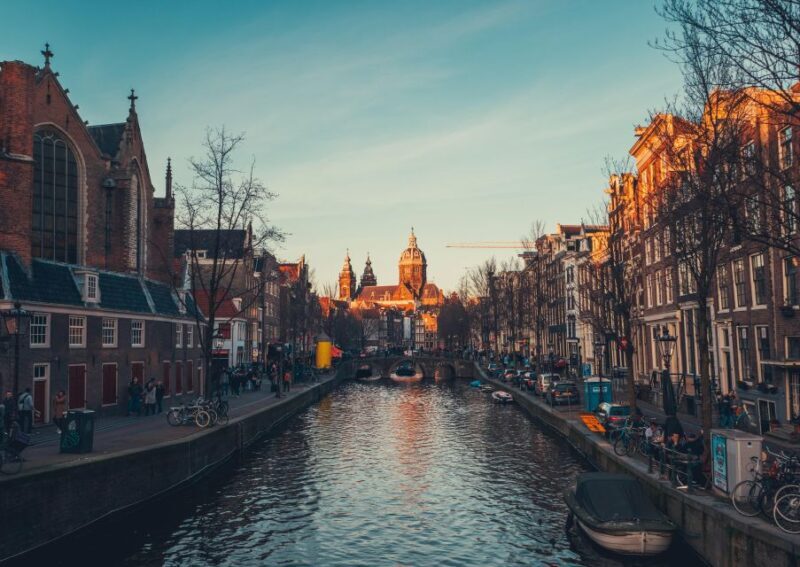 Amsterdam: Private Walking Tour from Westerpark to Jordaan - De 9 Straatjes and local culture