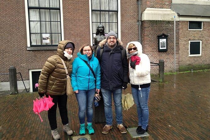 Amsterdam : Private Walking Tour With A Guide (Private Tour) - Authentic Experiences and Reviewer Insights