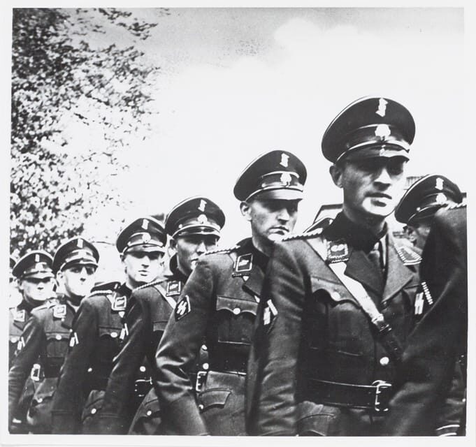 Amsterdam: Private World War Two History Walking Tour - FAQ