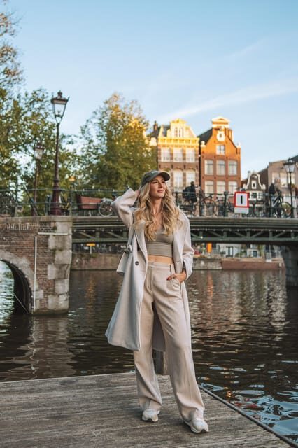 Amsterdam: Professional Photoshoot at the Canals - The Sum Up