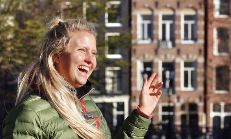 Amsterdam: Red Light District & City Tour German or English - Who Should Book This Tour?