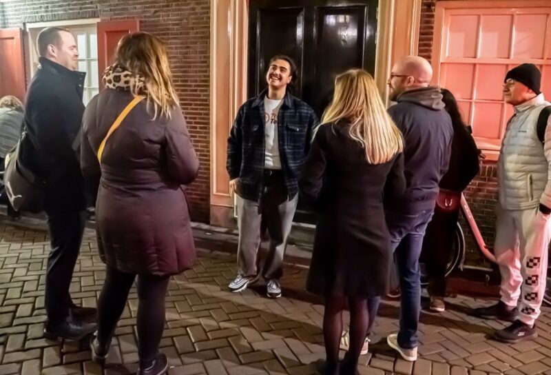 Amsterdam: Red Light District Exclusive Night Tour - Final Thoughts: Who Is This Tour Best For?