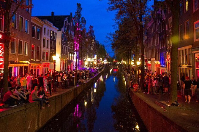 Amsterdam Red Light District group tour - Who Should Book This Tour?