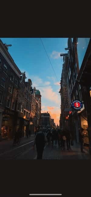 Amsterdam: Red Light District Tour in German/English for groups of 4 or more - FAQ