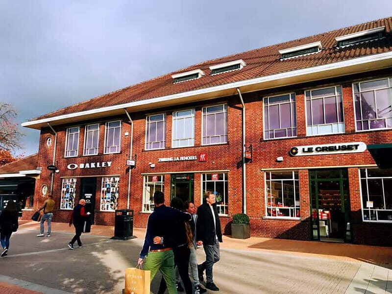 Amsterdam: Roermond Designer Outlet Shopping Day Trip - FAQ