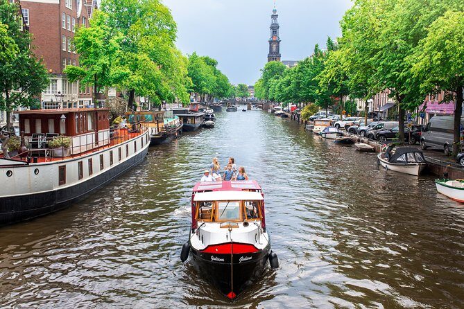 Amsterdam Small-Group Canal Cruise With Dutch Snacks and Drink - The Value of a Small-Group Tour