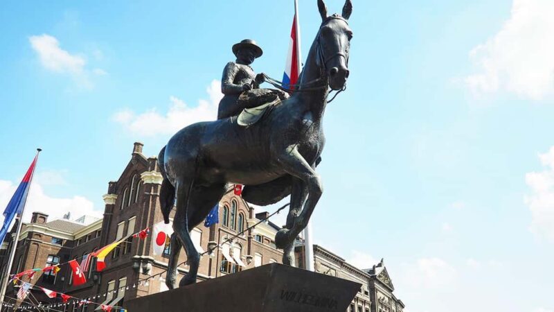 Amsterdam: Small-Group Women's History Tour - An Authentic and Educational Walk through Amsterdam