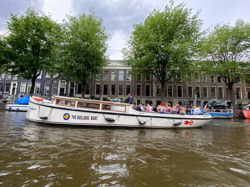 Amsterdam: The Bulldog Boat With 2 Drinks (420 Friendly) - Who Would Love This Tour?