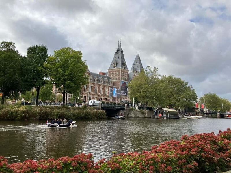 Amsterdam: Tour, Rijksmuseum & City walking in Japanese - Key Points