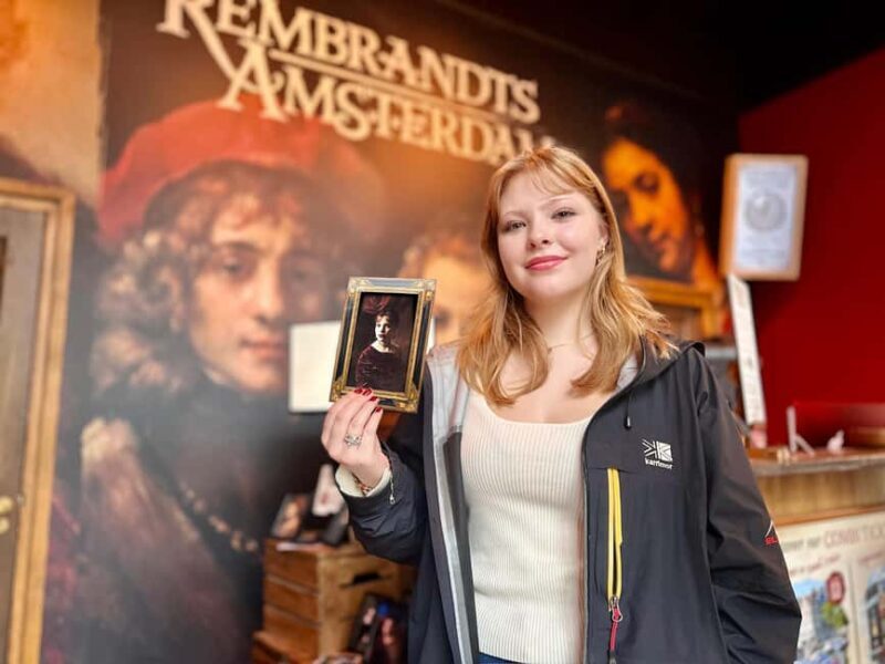 Amsterdam: Van Gogh or Rembrandt AI Portrait Photo Souvenir - FAQ