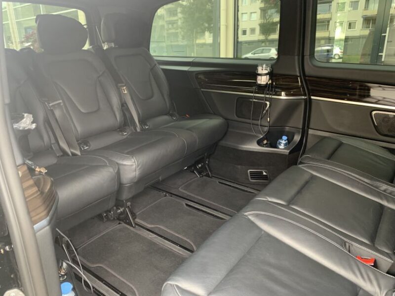 Amsterdam: Zaanse Schans, Windmills & Giethoorn Private Trip - Exploring the Itinerary in Detail