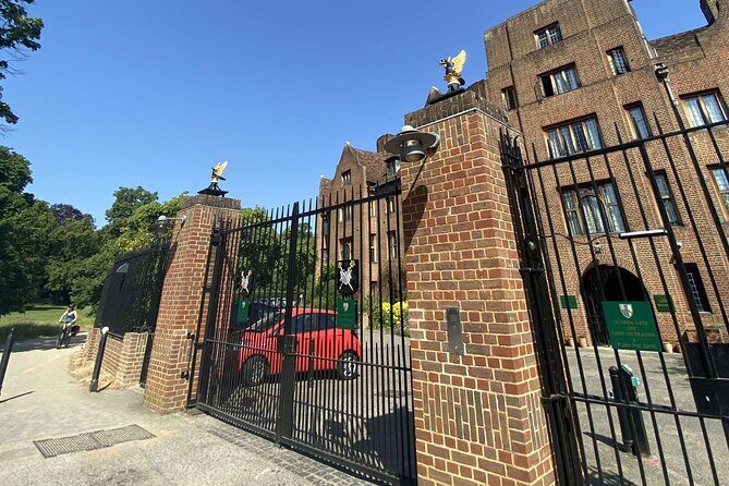 An Audio Guide to Cambridge's Hidden Histories and Rivalries - FAQs