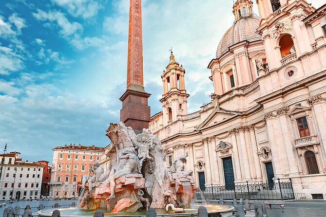 An Immersive Walking Tour in Rome - Key Points