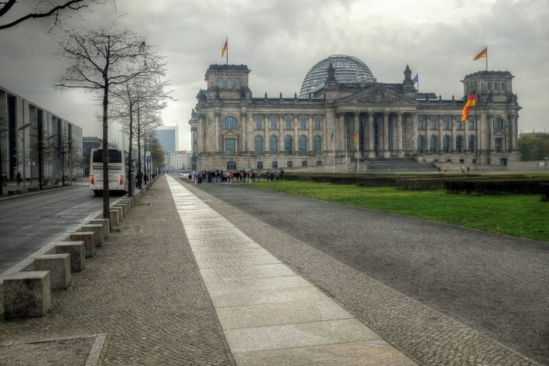 An Introduction to Berlin Walking Tour - Museum Island and Hackescher Markt