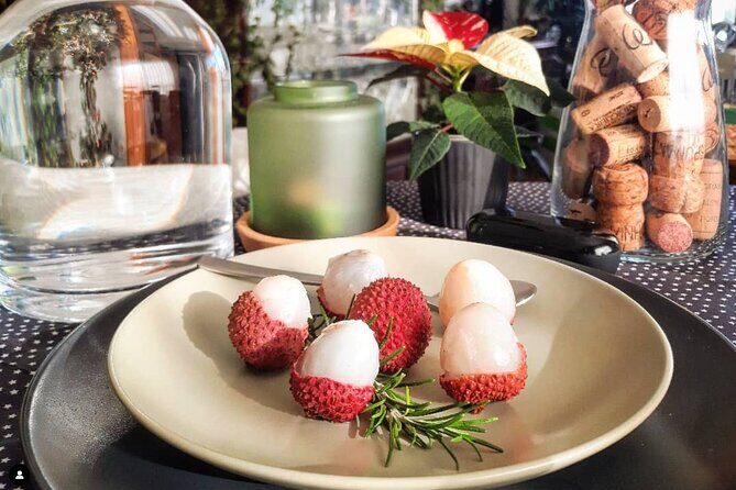 An Unforgettable Evening: Authentic Portuguese Dinner in Porto - FAQ