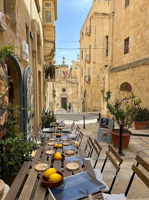 An Unforgettable Lunch Experience at Koccio Valletta - The Experience in Detail: What to Expect