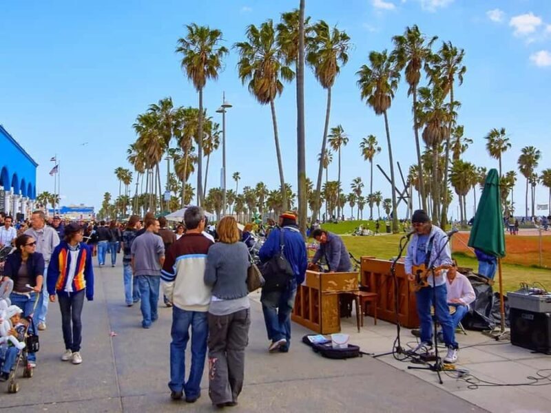 Anaheim: Hollywood Grand Tour with Hotel Pickup - Key Points