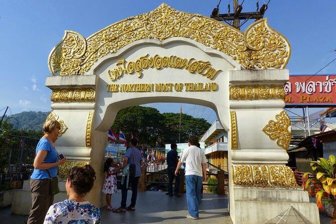 Ancient City Tour from Chiang Rai including Golden Triangle and Royal Villa - FAQ