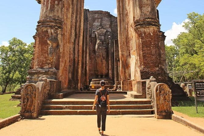 Ancient Kingdom and Wild Elephant Safari from Polonnaruwa - FAQs