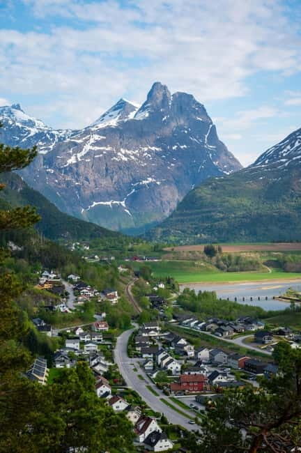 Åndalsnes: A Journey Through The Troll Road and Wall - Exploring Åndalsnes: The Gateway to Norway’s Natural Marvels
