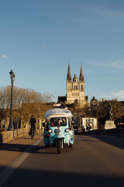 Angers: Ride in the Doutre in an electric Tuk Tuk - Key Points