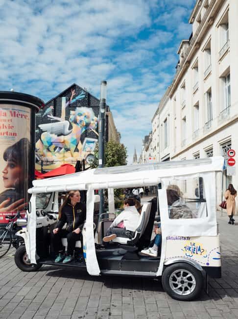 Angers: Street Art ride in an electric Tuk Tuk - Discovering Angers Street Art Scene