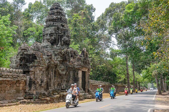 Angkor Adventure Vespa Tour - Inclusive local snacks & Lunch - Local Lunch & Community Encounters