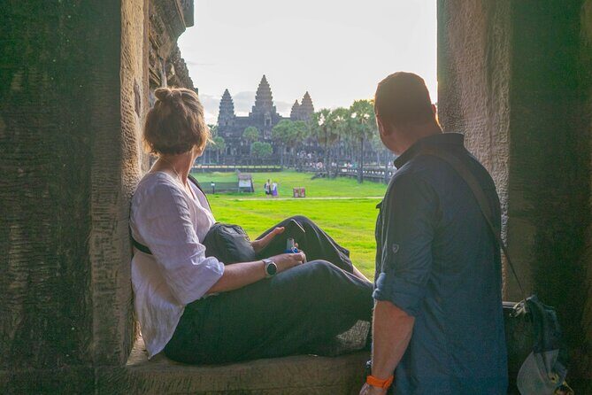 Angkor Adventure Vespa Tour - Inclusive local snacks & Lunch - Considerations