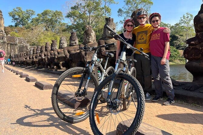 Angkor Cycling Hidden Trails - An In-Depth Look at the Angkor Cycling Hidden Trails Tour