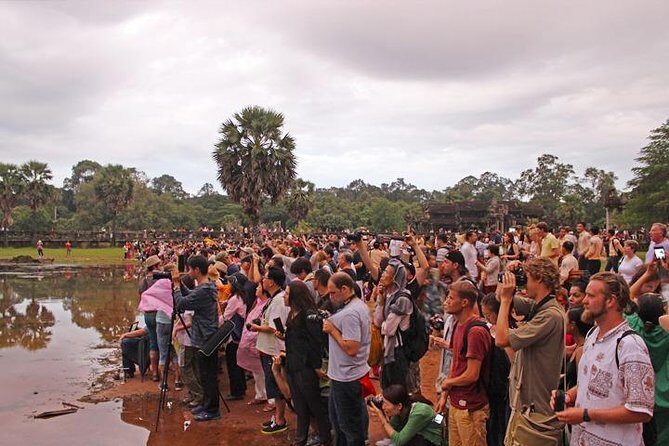 Angkor Park Sunrise Private Tour - The Experience: A Day of Temple Wonders