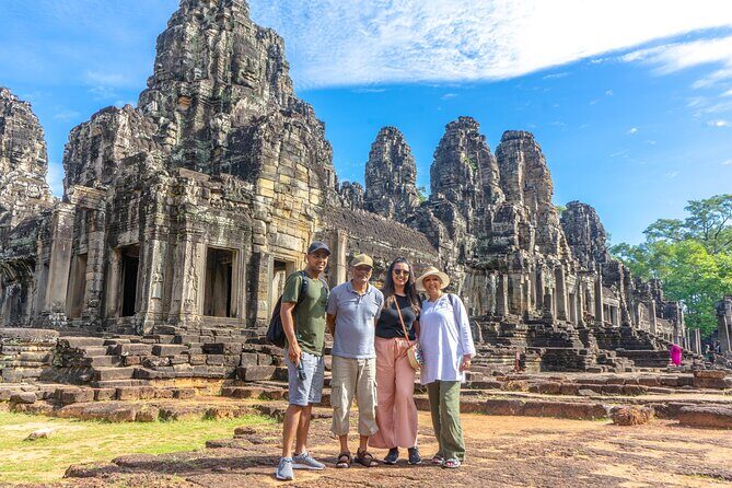 Angkor Sunrise Jeep Tour - Inclusive Breakfast & Lunch - Authentic experiences and little extras