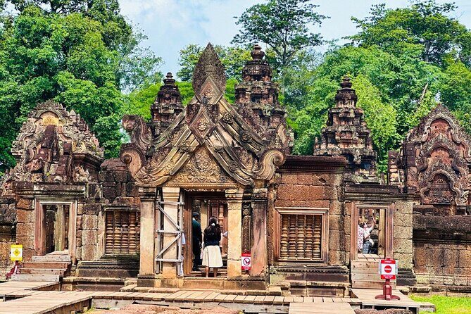 Angkor Sunrise tours with Benteay Srei and Bengmealea Landmine, - FAQ