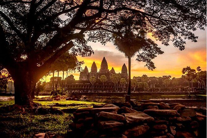Angkor Temple Sunrise Full-Day Tour (Group Tour by Minivan) - The Practical Aspects