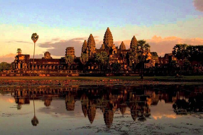 Angkor Wat Day Tours And Sunset - First Stop: Angkor Wat