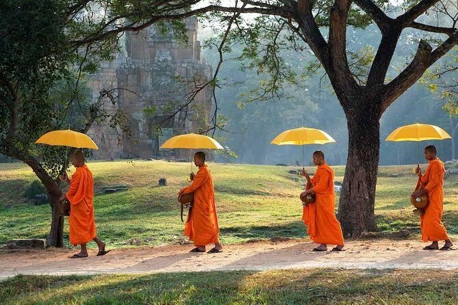Angkor Wat plus Balloon Ride with Khmer Lunch - Authentic Insights from Reviewers