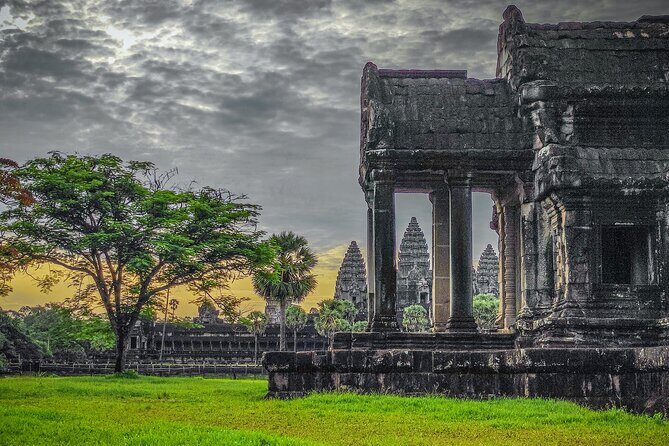 Angkor World Heritage with Sunrise - Small Group - What’s Included and What’s Not