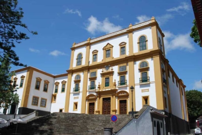Angra do Heroísmo: Walking Tour with Local Pastry and Coffee - FAQ