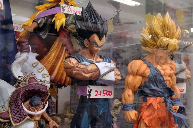 Anime shopping tour in Osaka: figures, Manga, Maid Cafe, Knife - Who Should Consider This Tour?