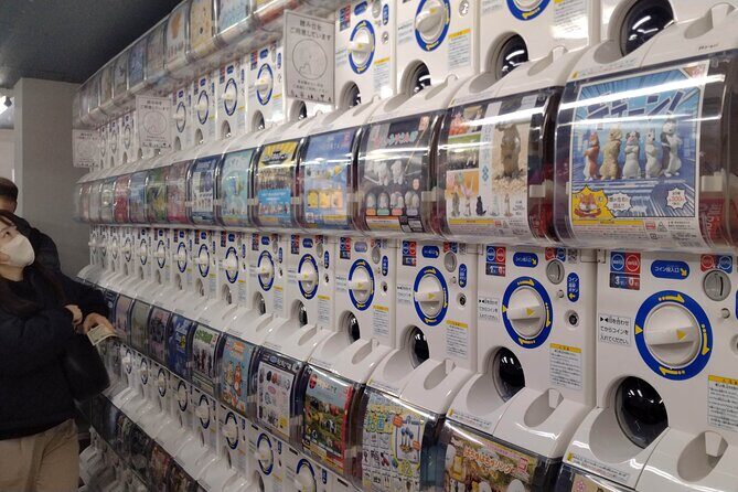 Anime shopping tour in Osaka: figures, Manga, Maid Cafe, Knife - FAQ