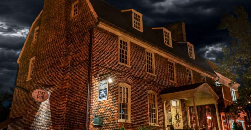 Annapolis: Ghosts of the Harbor & Old Town Tour - Introduction to the Haunted Streets of Annapolis