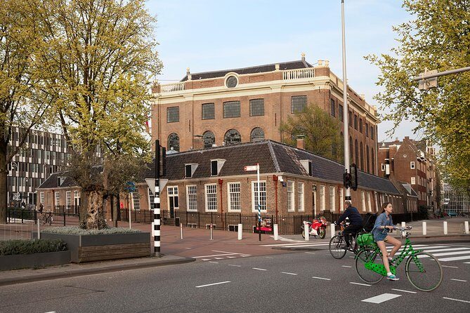 Anne Frank Walking Tour Amsterdam Including Jewish Cultural Quarter - What Makes This Tour Special?